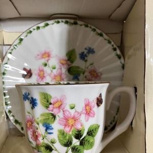 Gracie China Teacup and Saucer NEW